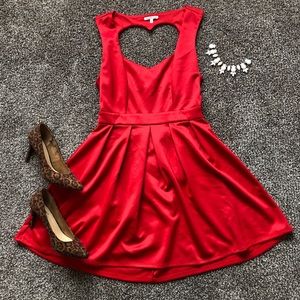 🚫🚫🚫SOLD🚫🚫🚫 Heart Keyhole Dress 🚫🚫🚫